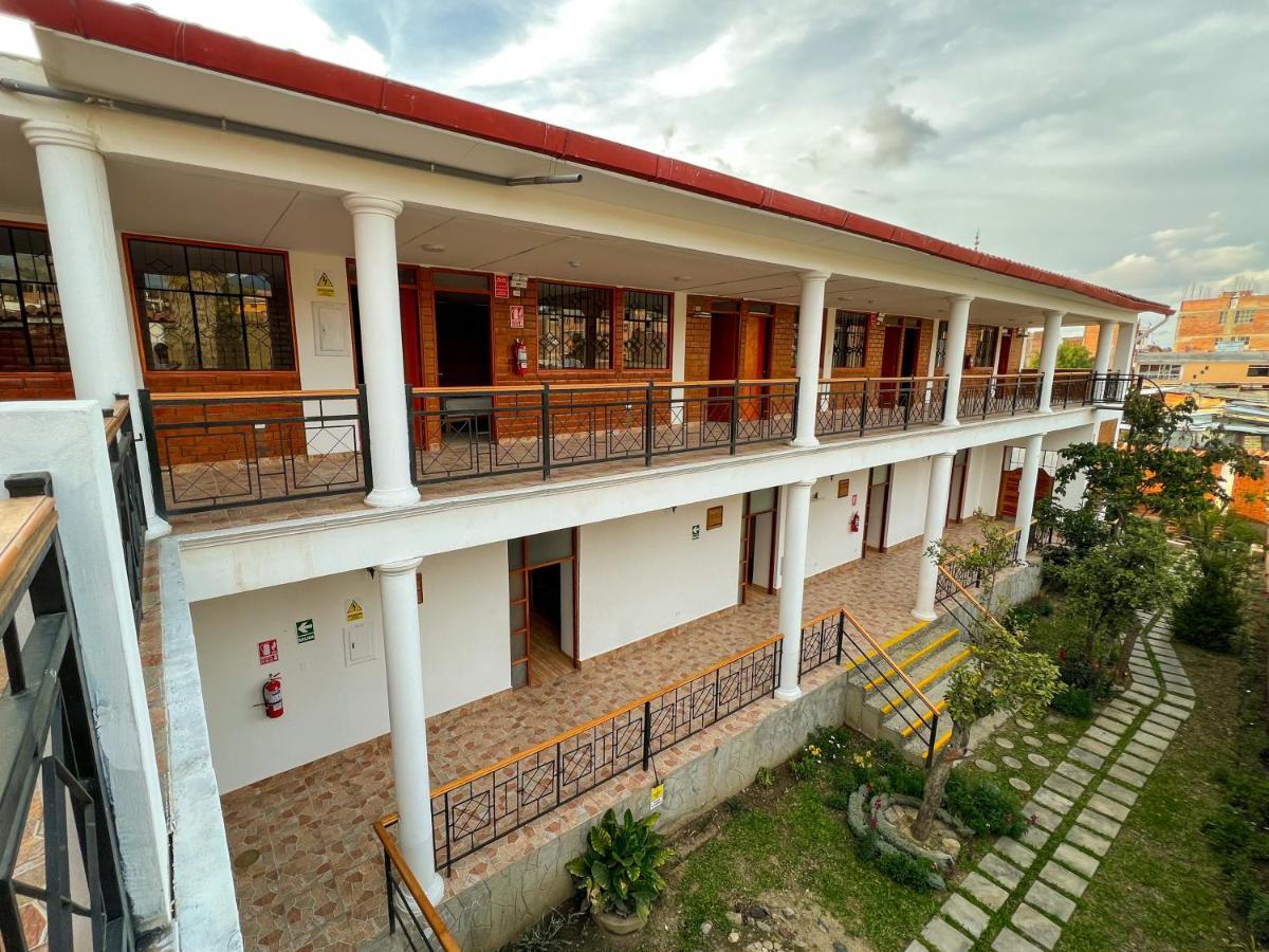 Tupac Huaraz Hostel Екстериор снимка