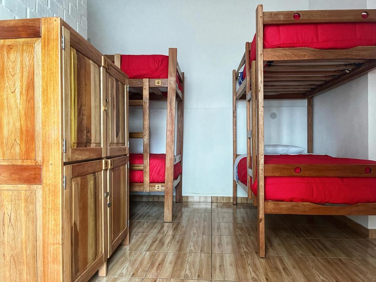 Tupac Huaraz Hostel Екстериор снимка