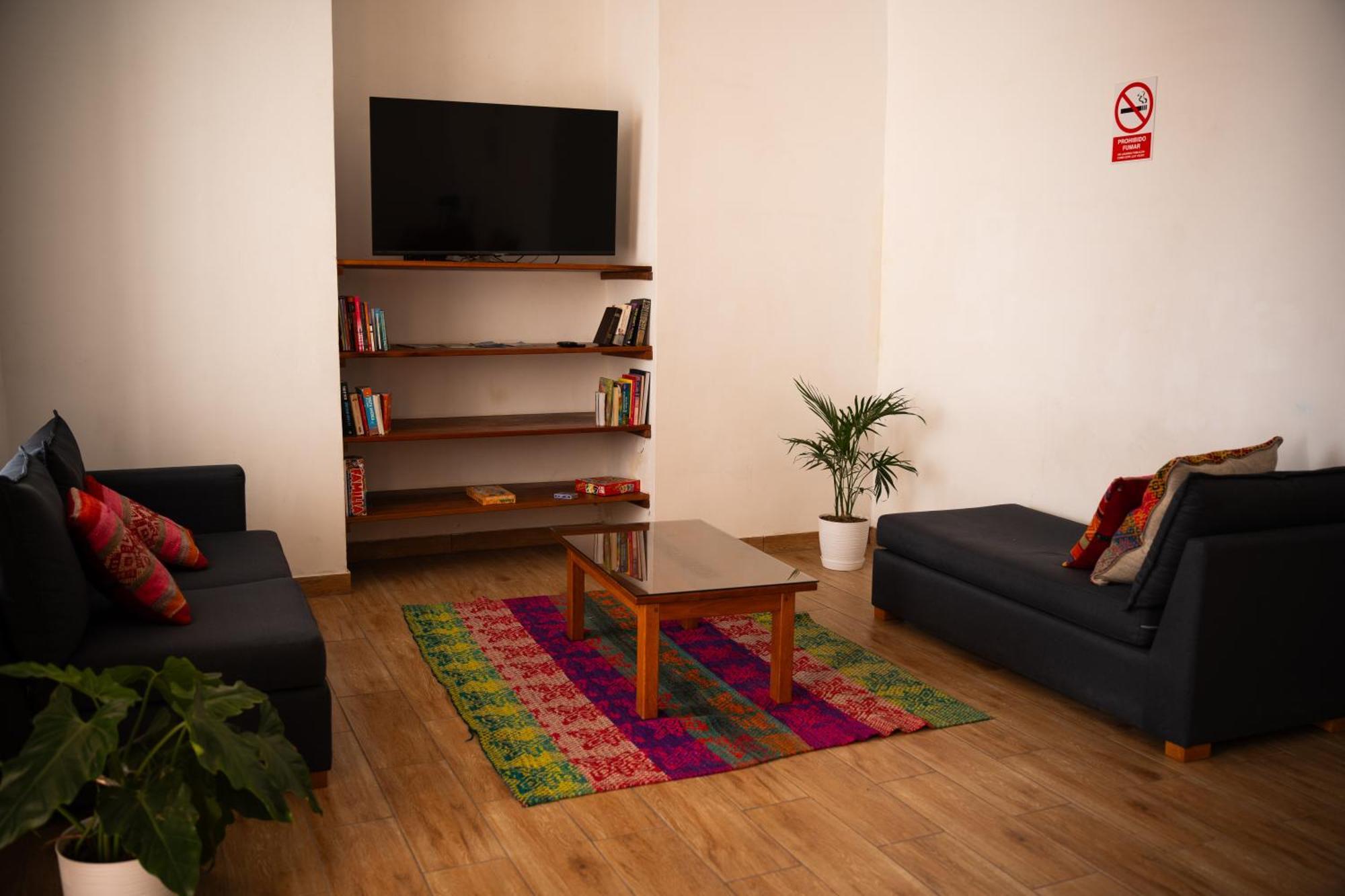 Tupac Huaraz Hostel Екстериор снимка