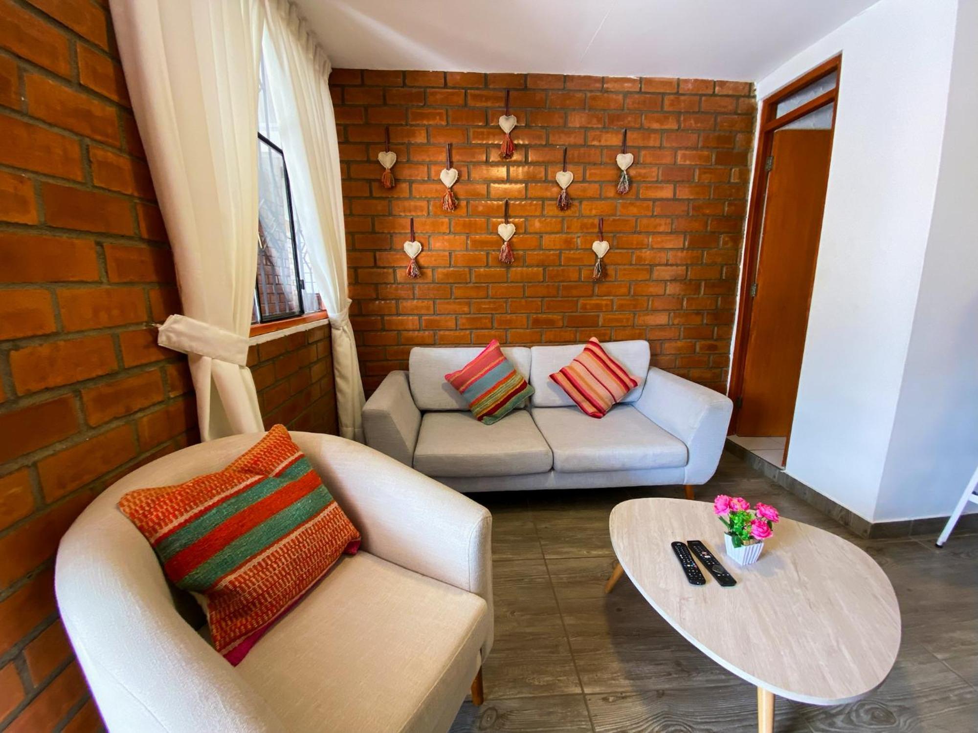 Tupac Huaraz Hostel Екстериор снимка