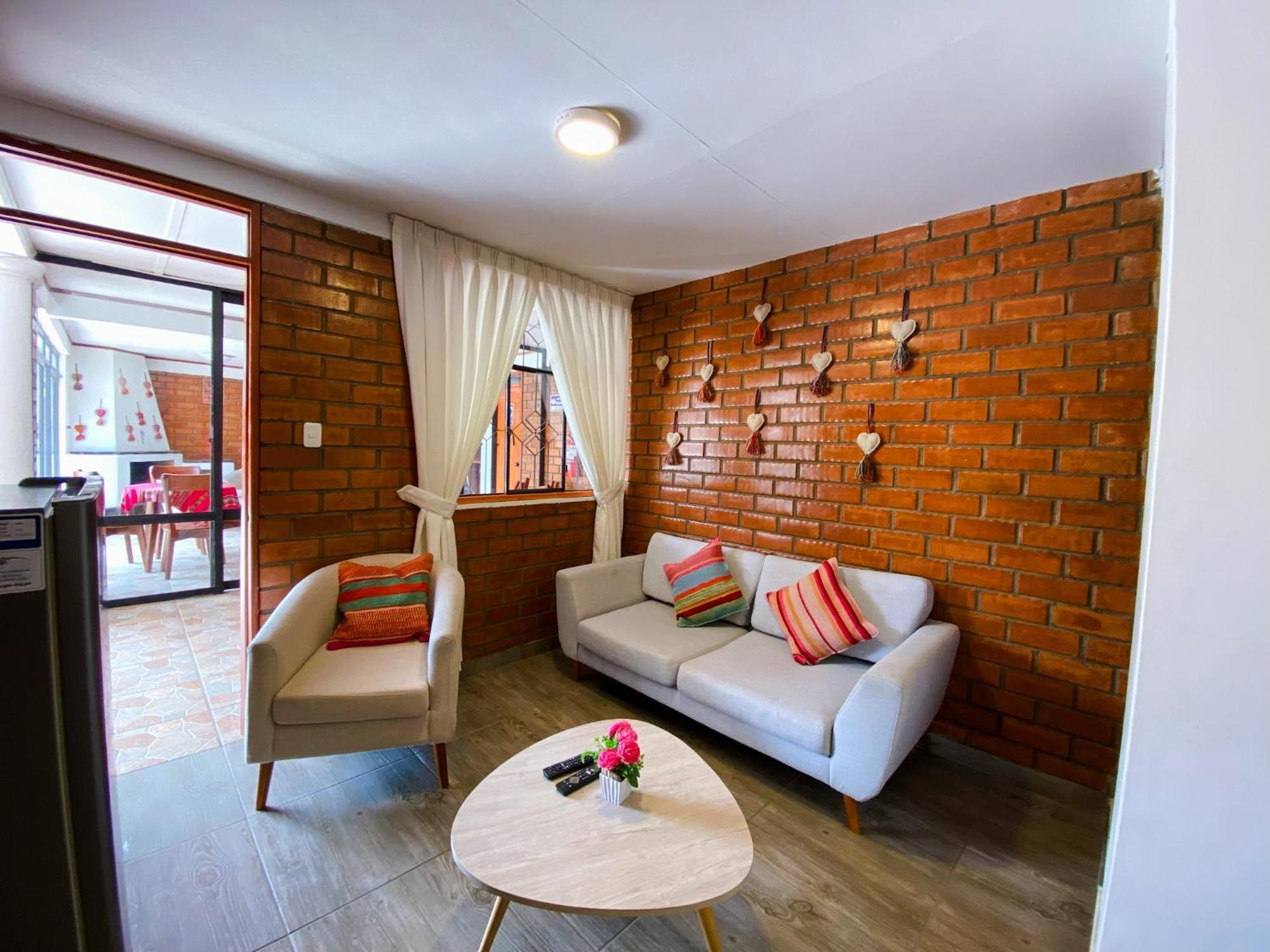 Tupac Huaraz Hostel Екстериор снимка